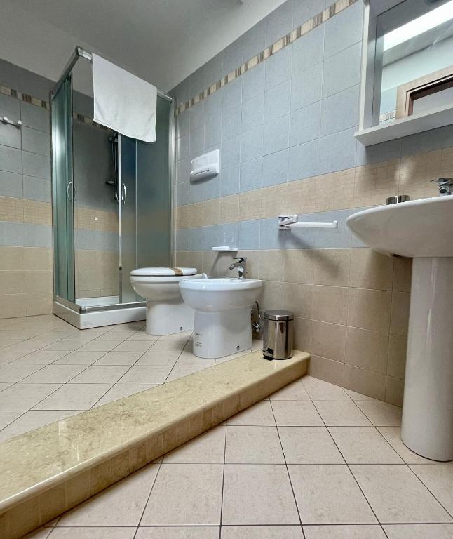 A bathroom at Residenza Domus Aurea Tropea- Vista Mare