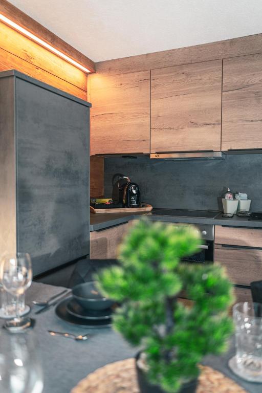 Kuchyň nebo kuchyňský kout v ubytování Appartement Reichholf