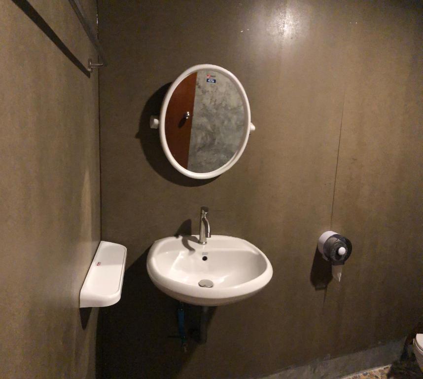 Navareeya House Seaview - 12