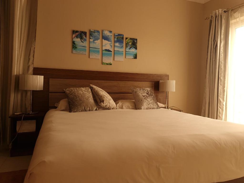 Northern Pearl Luxury Apartments - 16