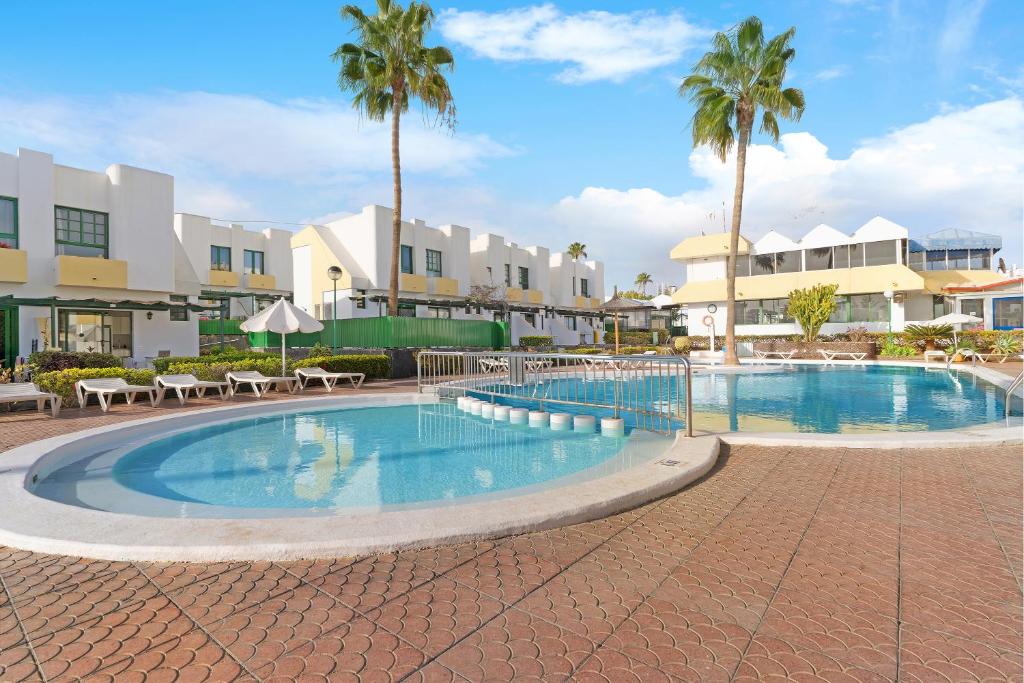 Basen w obiekcie Bungalow Carpe Diem Capri lub w pobliżu