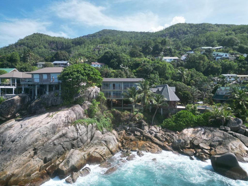 Maka Bay Self Catering photo