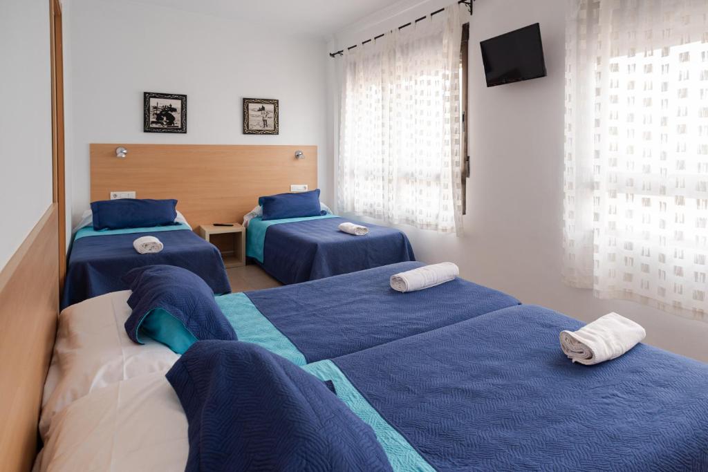 Guest house Hostal Mitre Paterna, Spain - Booking.com