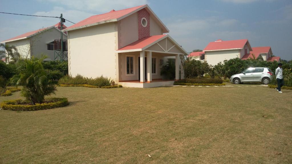 Aakriti NS71 - Chalet De Dos Habitaciones