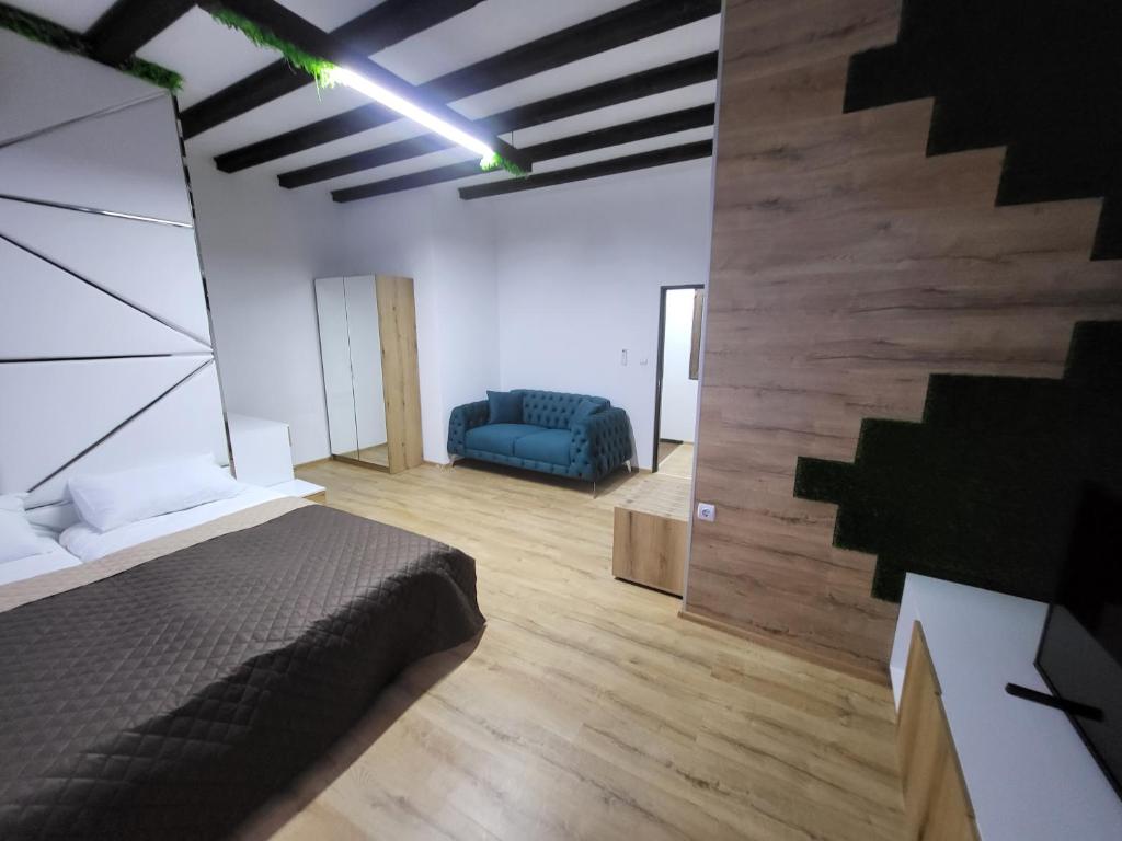 Вилно селище PARADISE VIEW - Double Room With Balcony (2 Adults + 1 Child)