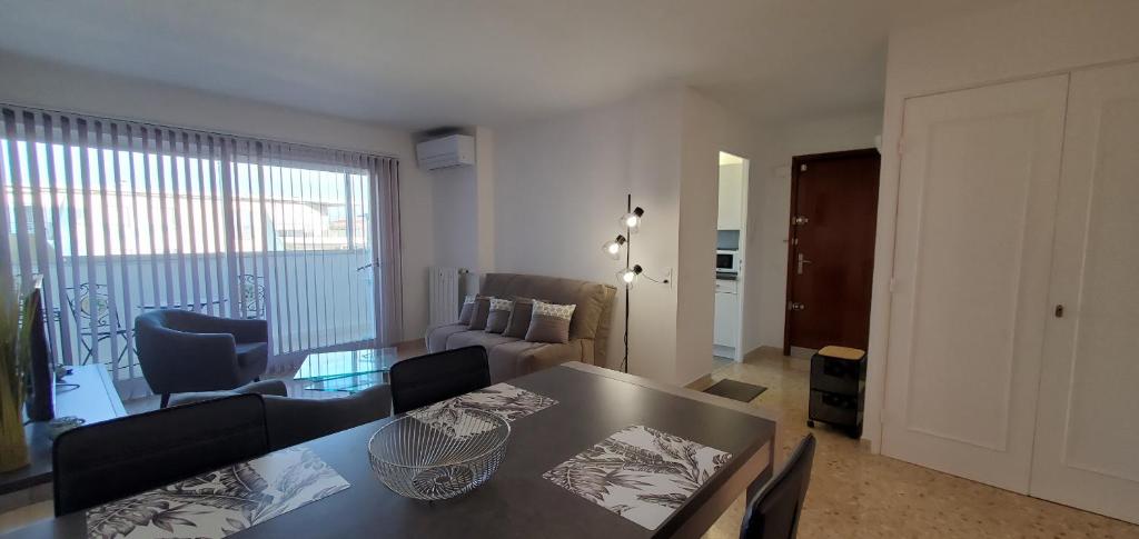 Fotografia z galérie ubytovania Frejus Plage T1 35m2, climatise, 2 personnes, v destinácii Fréjus