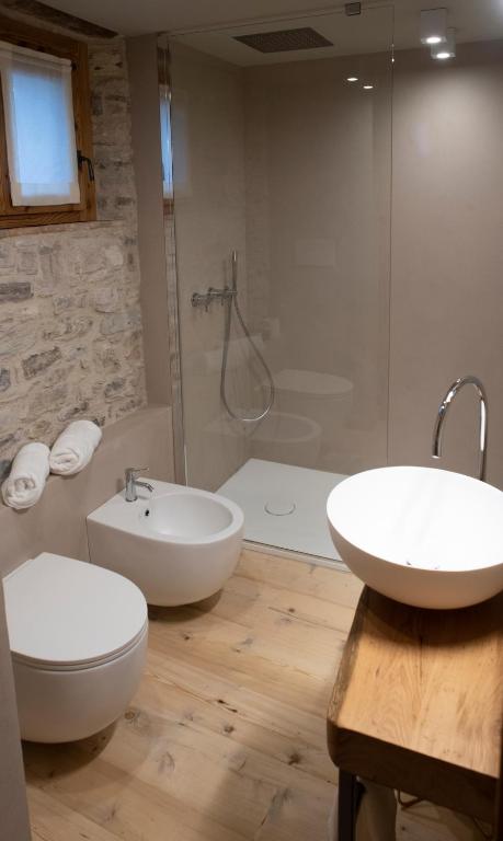 Koupelna v ubytování Agriturismo Casaborgomarche