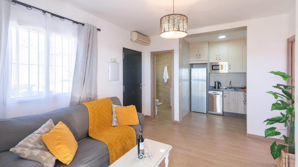 Kuchyň nebo kuchyňský kout v ubytování Casa Maite Sol Nerja by Ruralidays