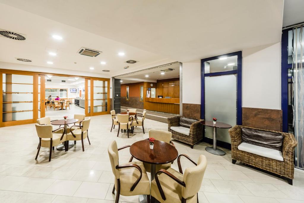 Archibald City - Resim 35