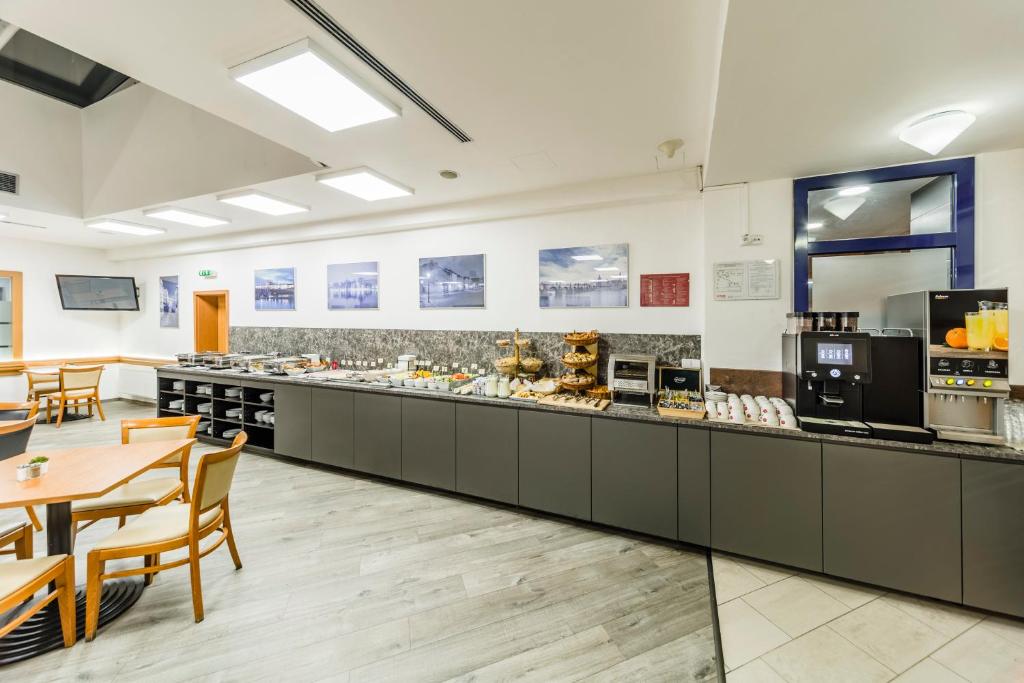 Archibald City - Resim 37