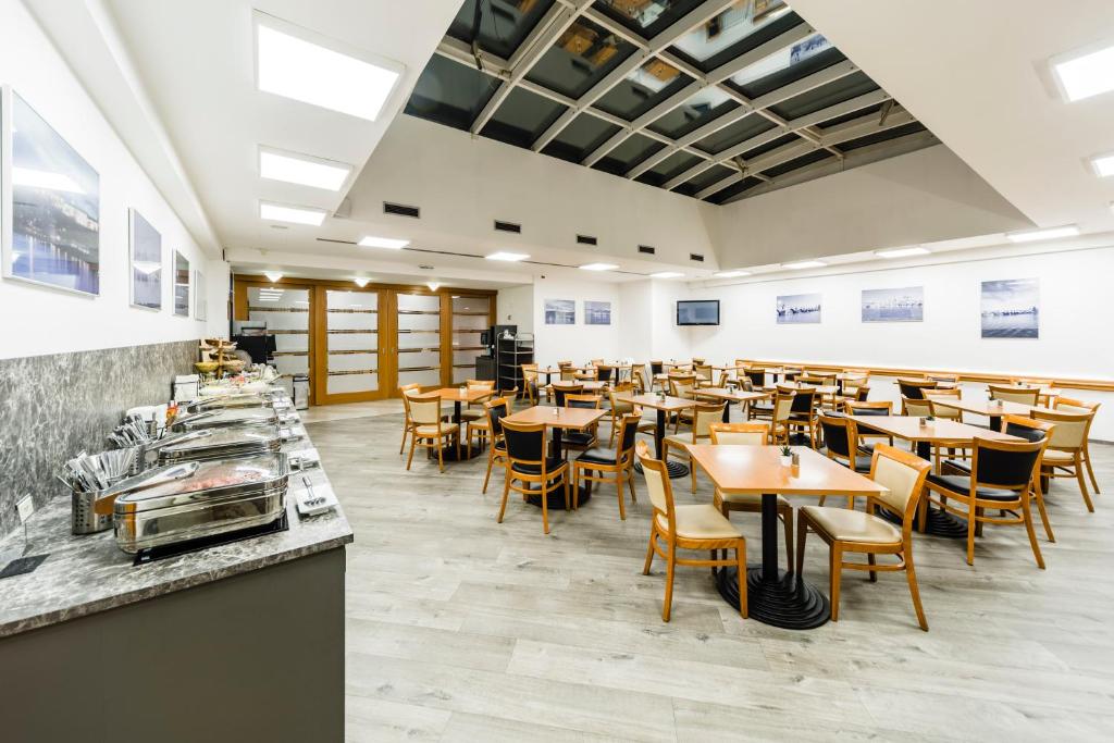 Restaurace v ubytování Archibald City