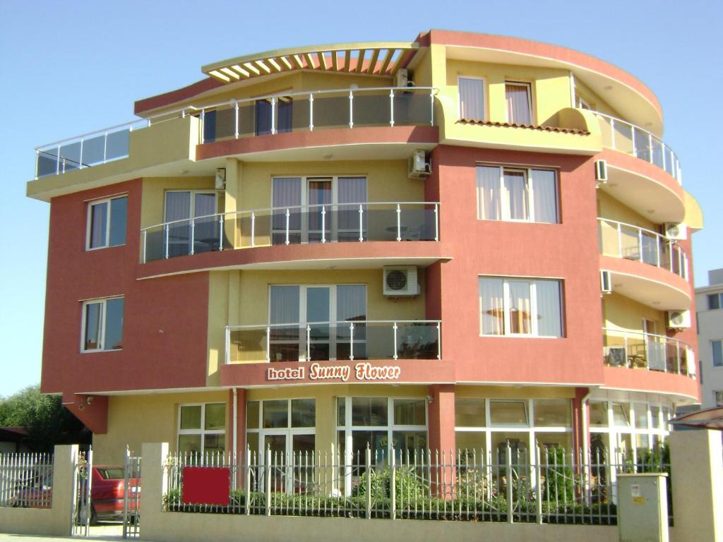 Gallery image of Sunny Flower Family Hotel in Sunny Beach