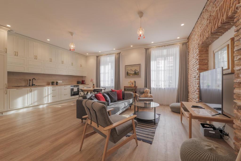 Užupis Apartment by URBAN RENT, Vilnius, Lithuania