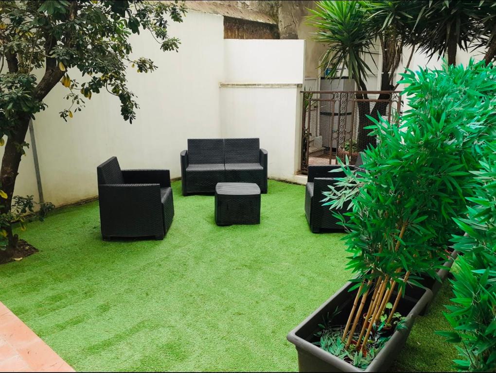 Vonkajšia záhrada v ubytovaní Florence Michelangelo Suite Apartment