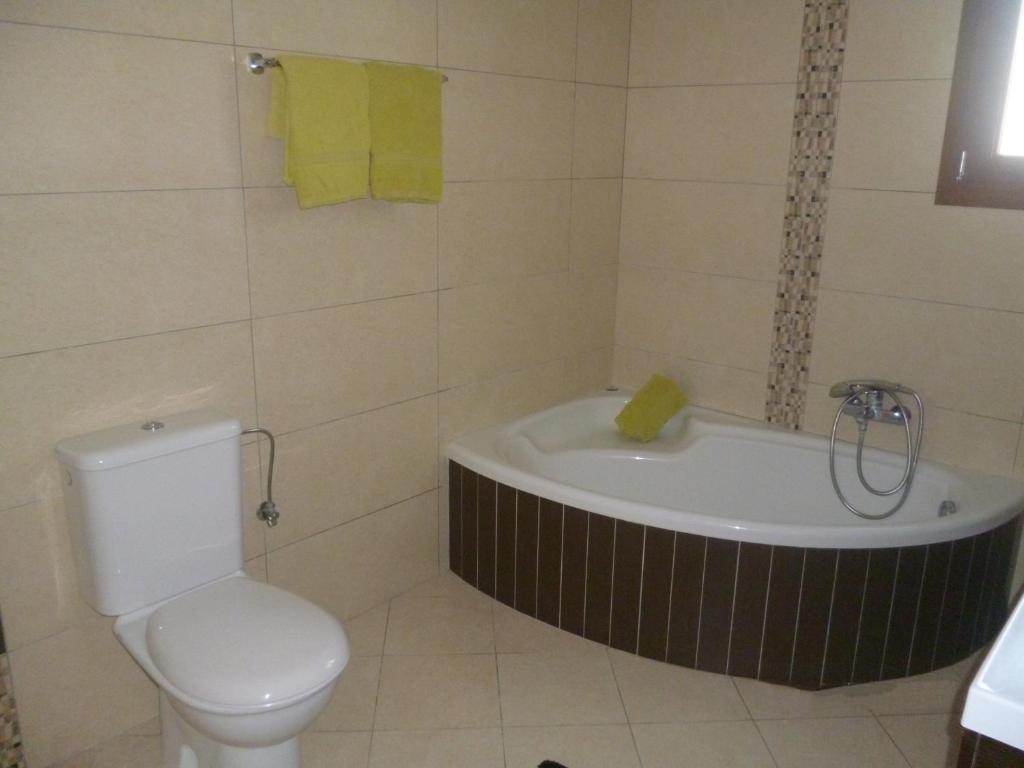 Zdjęcie z galerii obiektu Villa Miramonti w mieście Afandu