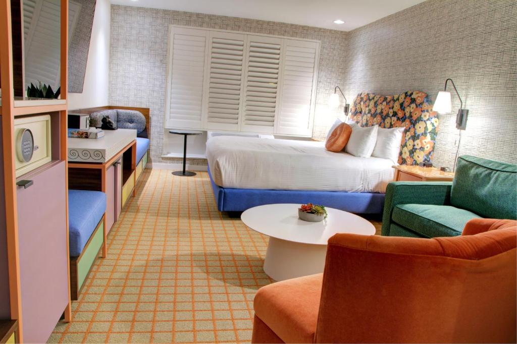 The Adler a Hollywood Hotelにあるベッド