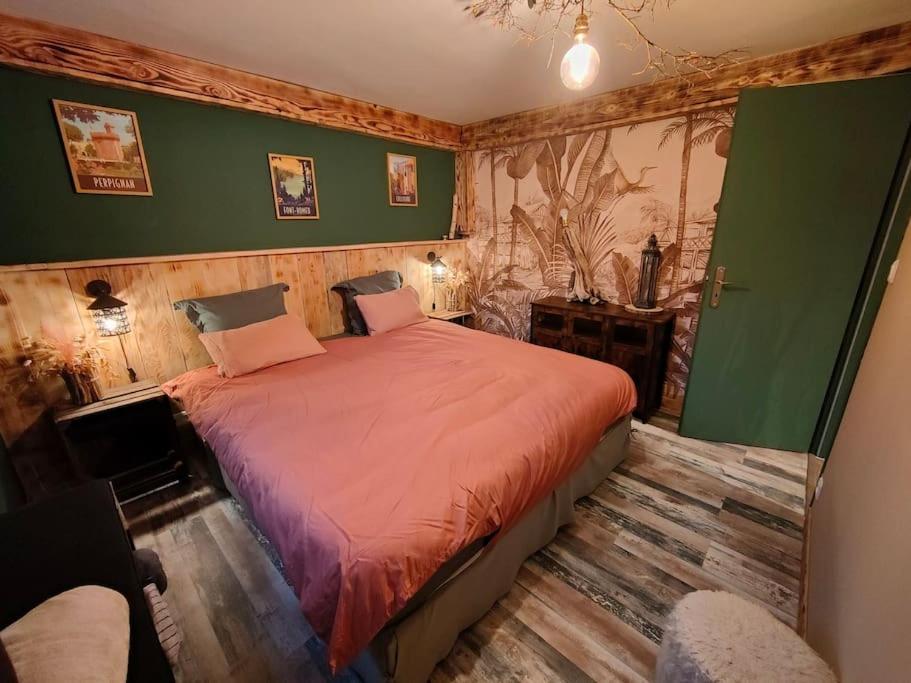 Postel nebo postele na pokoji v ubytování Le gîte '' Au fil de l'eau ''