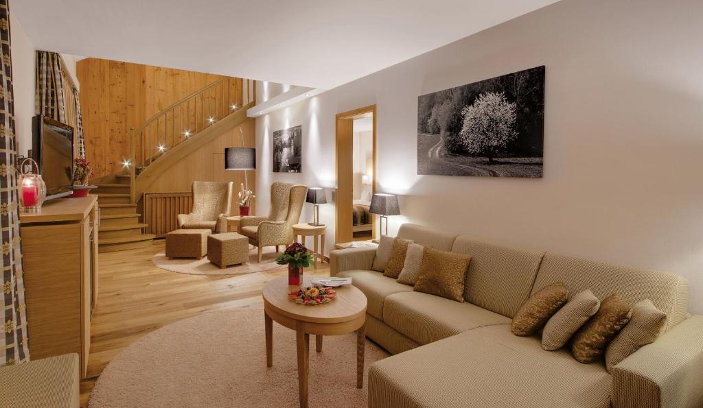 Posezení v ubytování Hotel Sonnengut Wellness - Therme - Spa