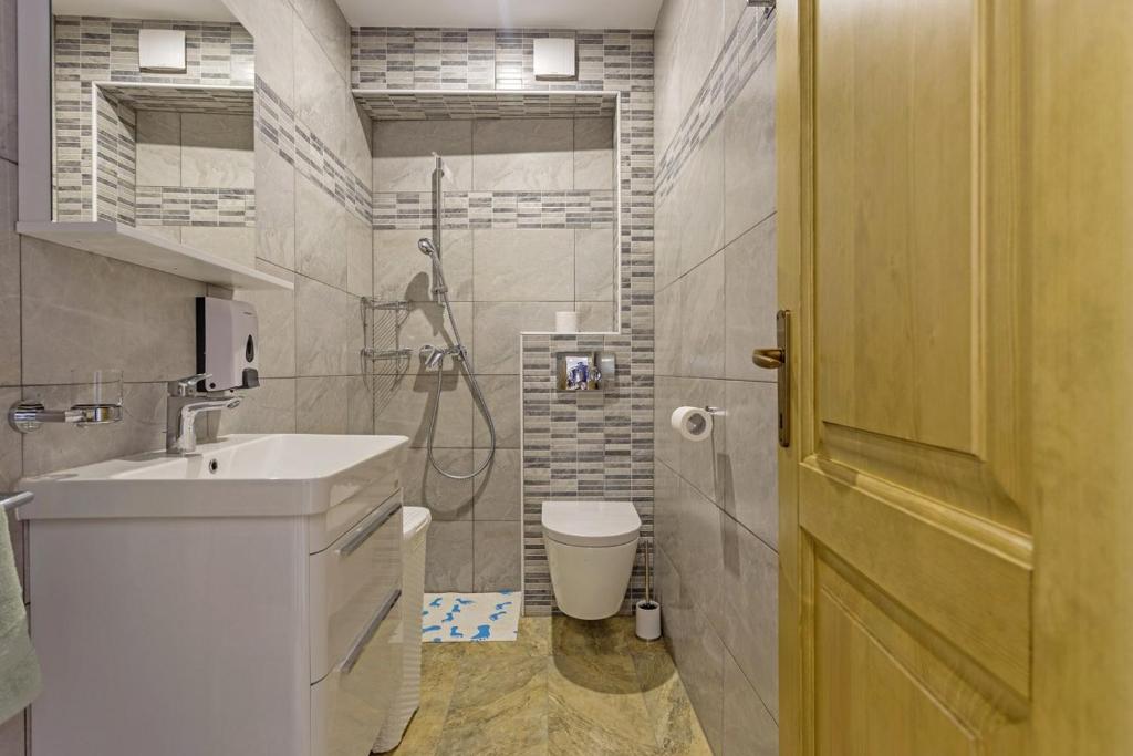 Koupelna v ubytování Villa Rina in Barat (Haus für 6-8 Personen)