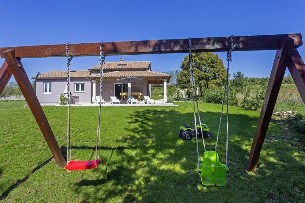 Detský kútik v ubytovaní Villa Mate in Kuhari - Haus für 8 Personen
