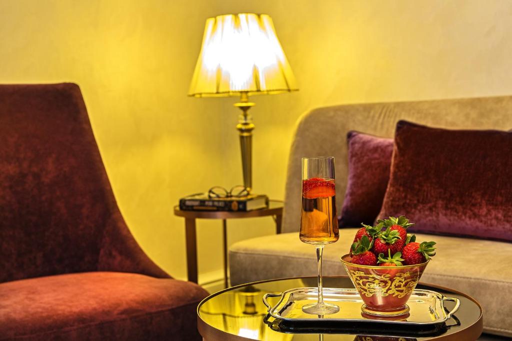 A seating area at Meroddi Bagdatliyan Hotel
