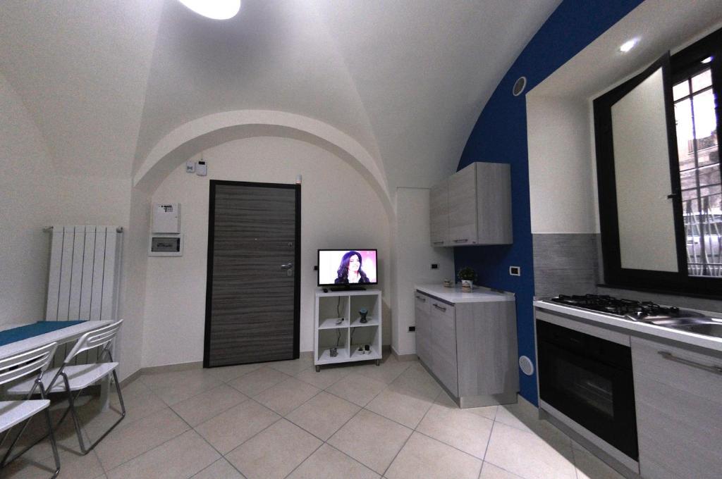 Kuchnia lub aneks kuchenny w obiekcie Apartments Casa Vacanze Dante