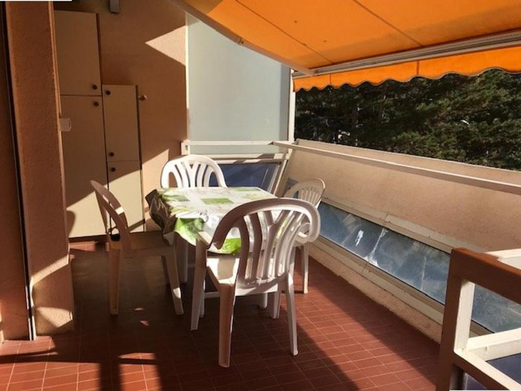 Fotografia z galérie ubytovania Appartement Amélie-les-Bains-Palalda, 3 pièces, 4 personnes - FR-1-703-25 v destinácii Amélie-les-Bains-Palalda