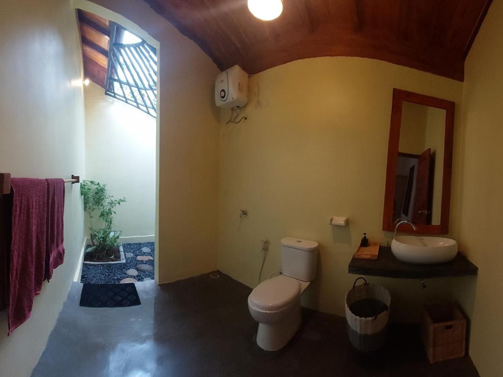 Kambuna Bungalow - Deluxe Double Room With Balcony And Sea View