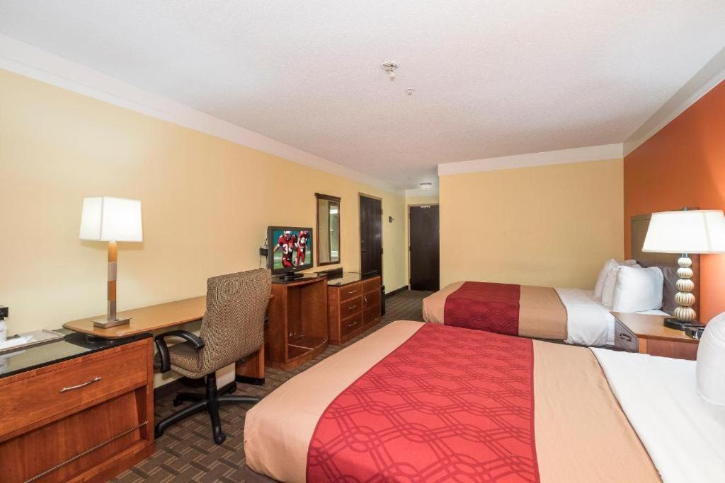Gallery image of MY HOME & SUITES MADISON GA in Madison