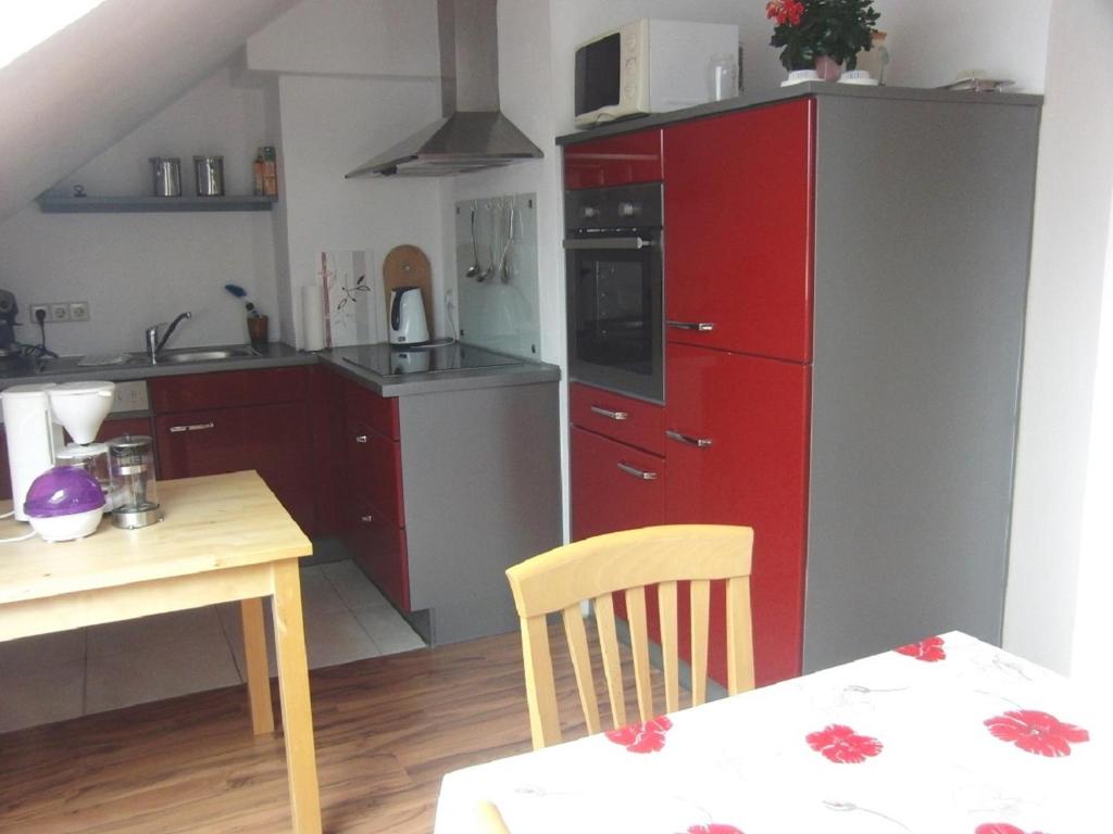 Kuchyň nebo kuchyňský kout v ubytování Ferienwohnung Weinklang