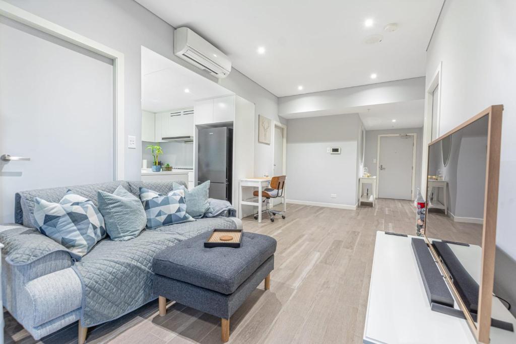 Comfy Designed 2BD w near Bennelong Bridge - Housity