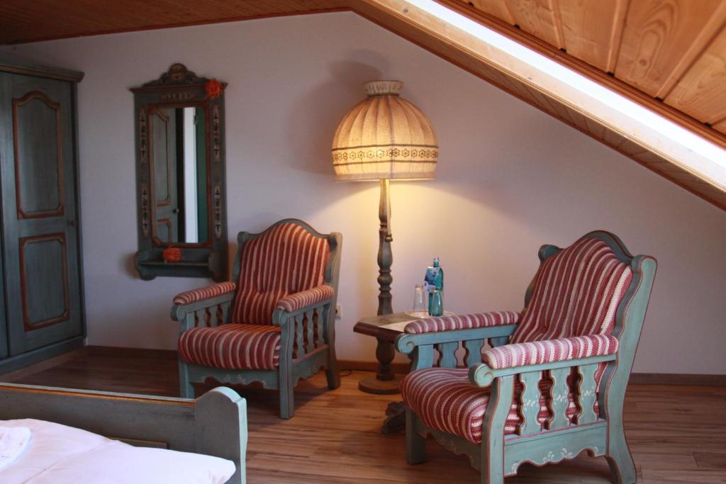 Posezení v ubytování Hotel Harlesiel
