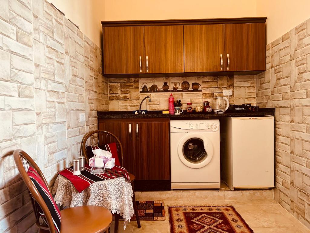 Dapur atau dapur kecil di IBN Khaldoon