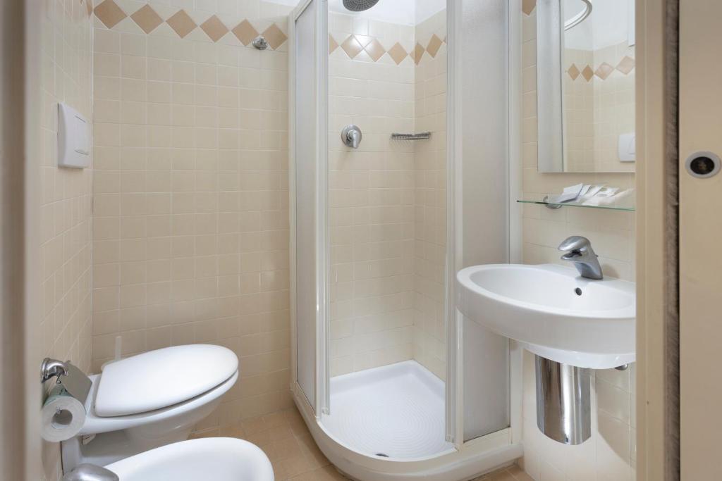 Koupelna v ubytování Hotel Baltic