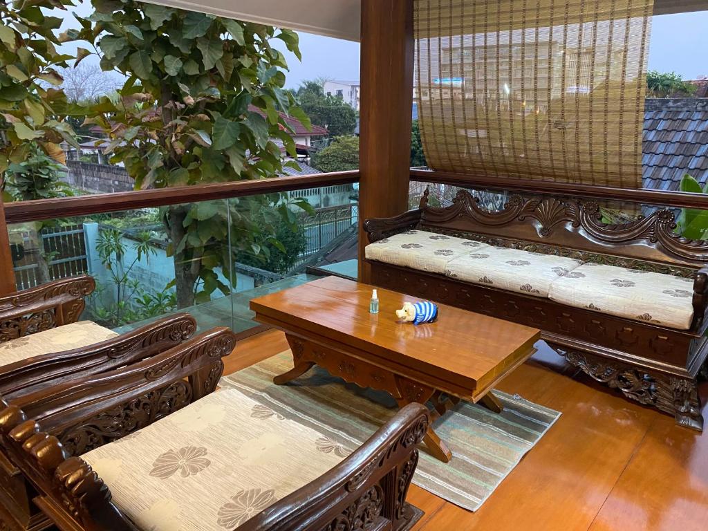 188 Teak House บ้านต้นสัก - Villa De Três Quartos