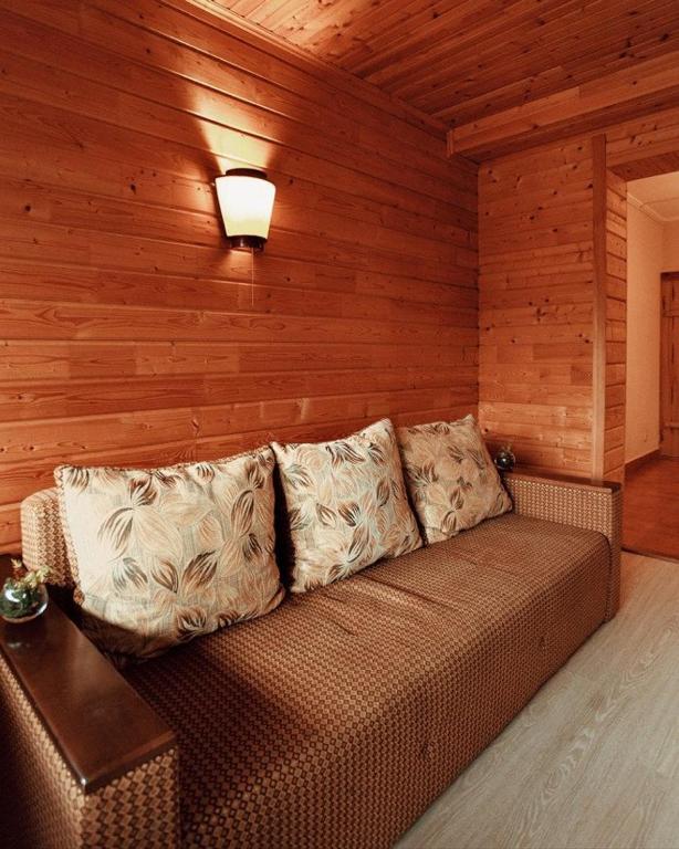 Posezení v ubytování IZKI Eco Resort