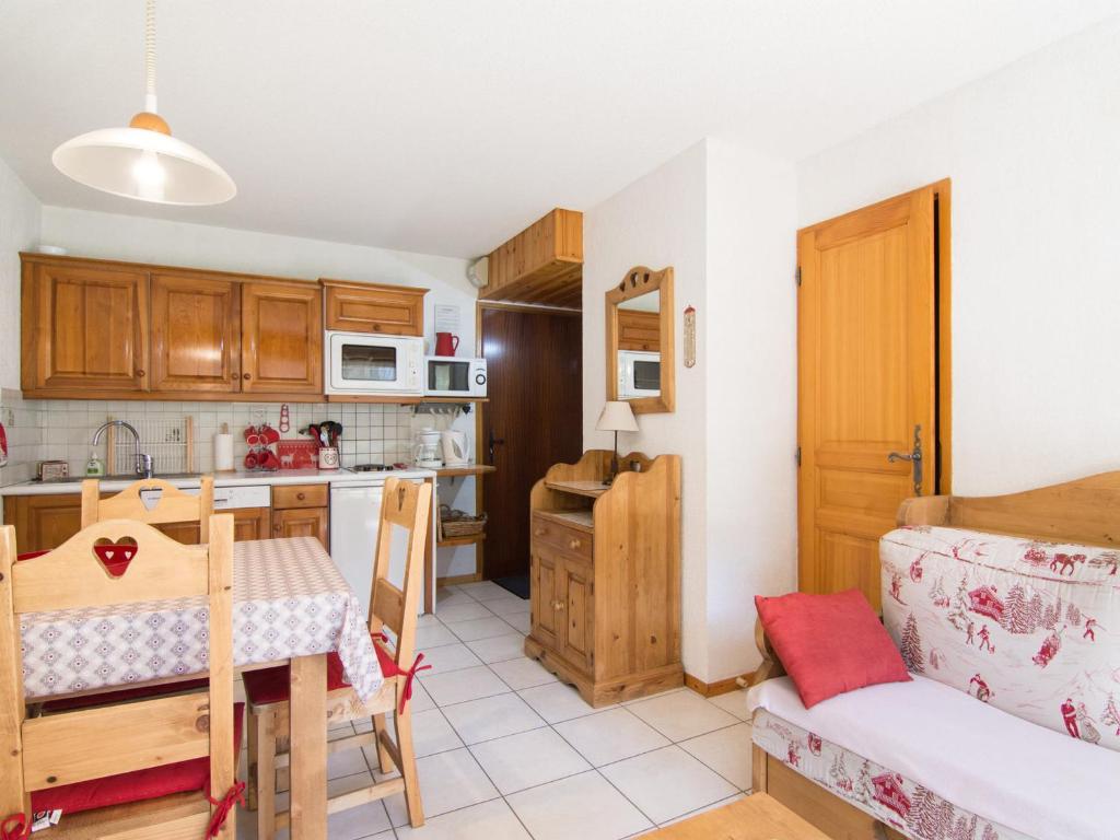 Η κουζίνα ή μικρή κουζίνα στο Appartement 2 pièces 4 personnes à Valloire - FR-1-263-80