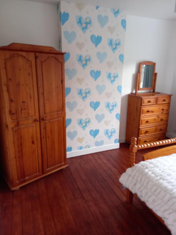 Postel nebo postele na pokoji v ubytování 13 Pearse Tce.
