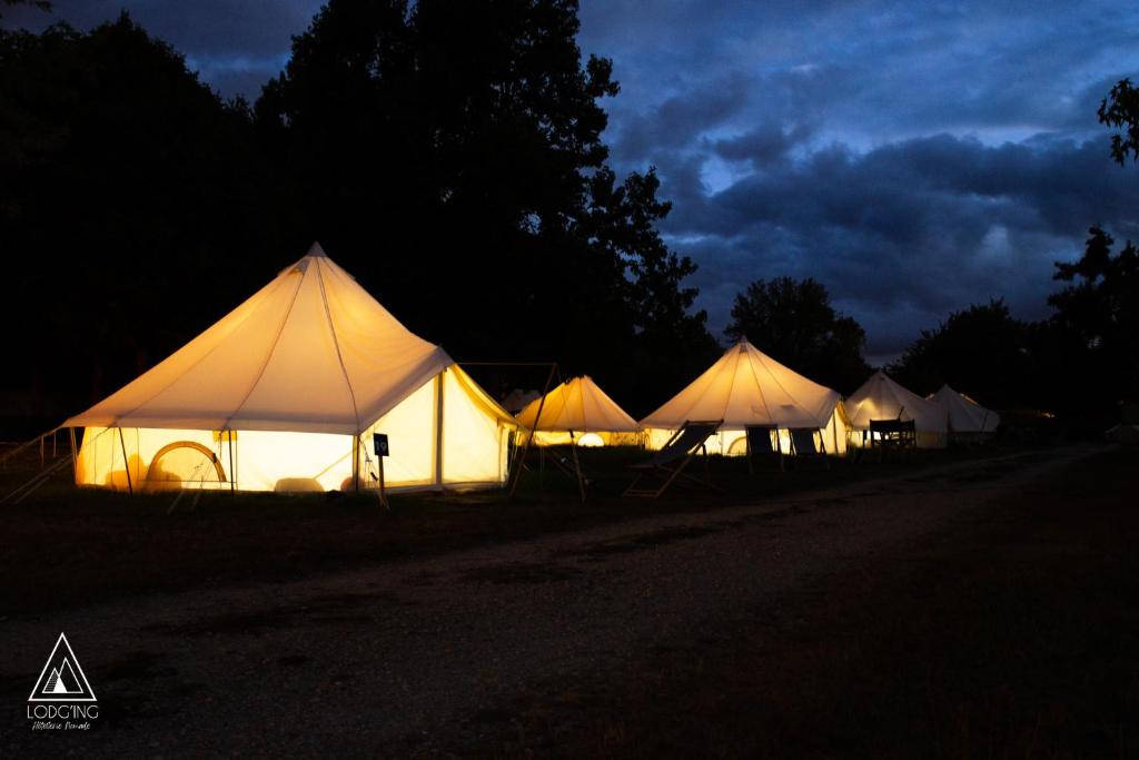 Fotografie z fotogalerie ubytování Lodg'ing Nature Camp Châteaux de la Loire v destinaci Cellettes