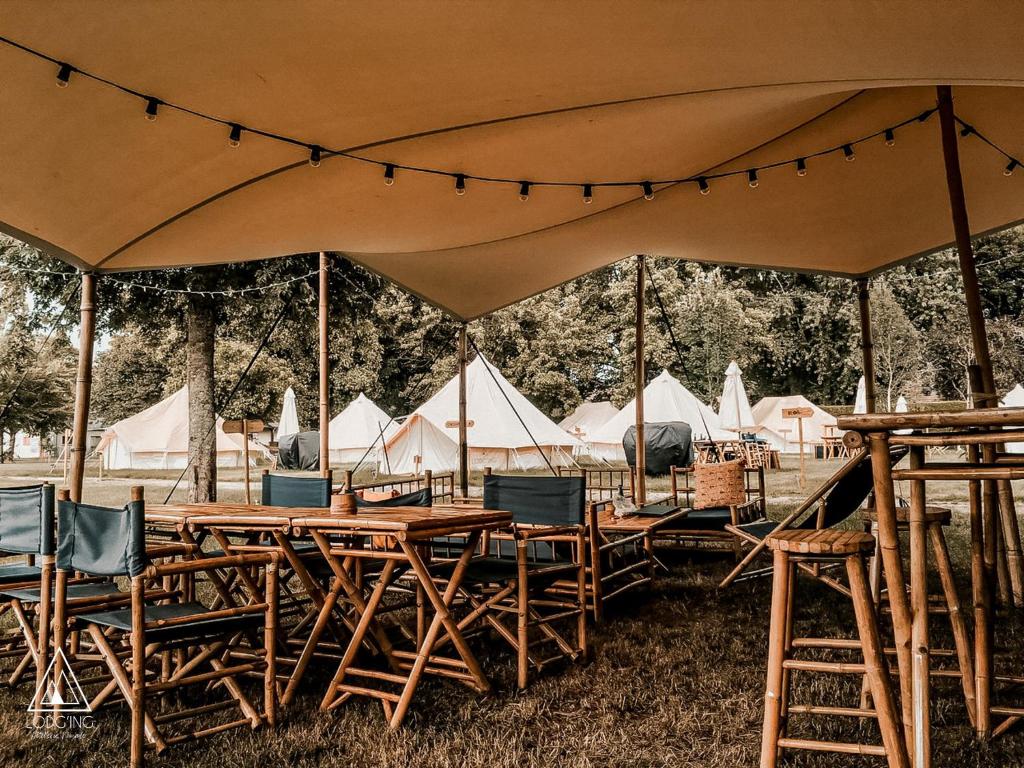 Fotografie z fotogalerie ubytování Lodg'ing Nature Camp Châteaux de la Loire v destinaci Cellettes