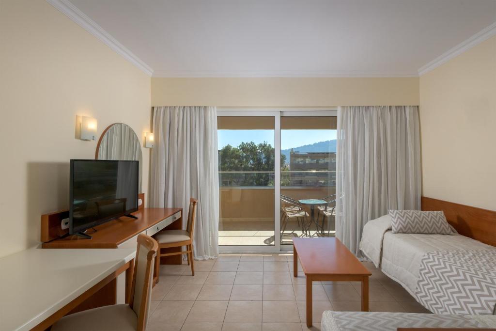 Sun Beach Resort - Apartamento Con Vista Al Jardín (4 Adultos)