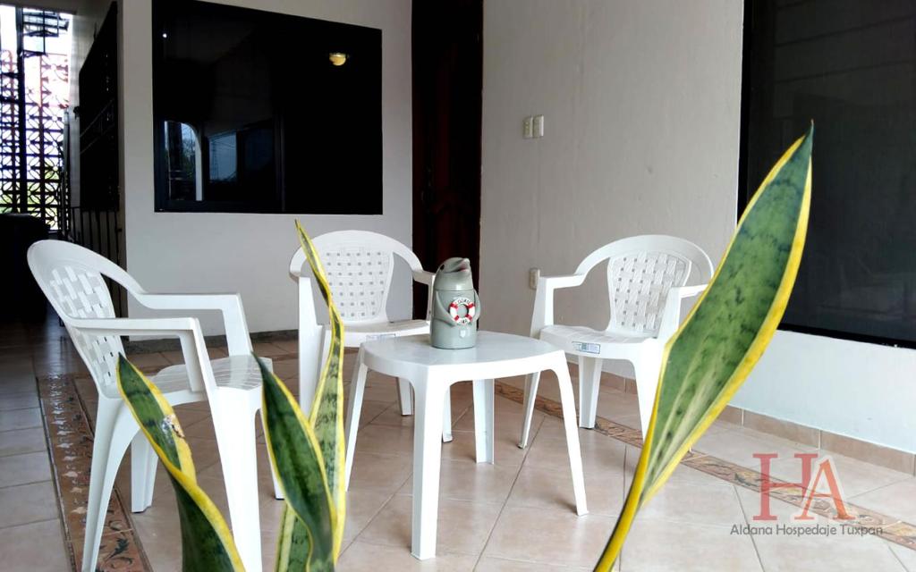 Posezení v ubytování Hospedaje Aldana - Casa LA VISTA en zona verde