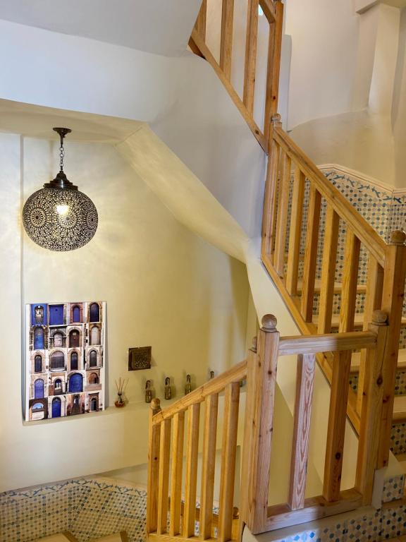 Fotografie z fotogalerie ubytování Riad Les Sables Bleus, médina, lumineux et terrasse privée sur mer v destinaci Essaouira