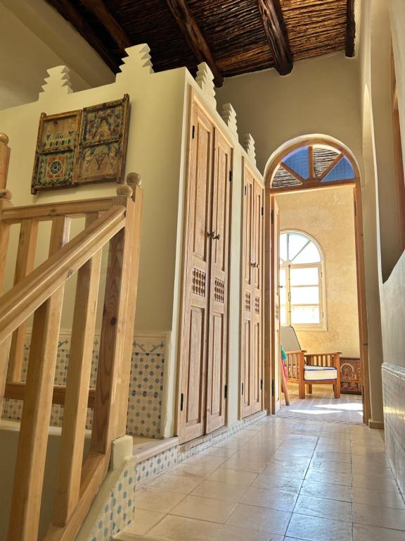 Fotografie z fotogalerie ubytování Riad Les Sables Bleus, médina, lumineux et terrasse privée sur mer v destinaci Essaouira