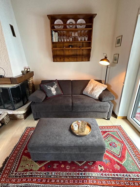 Posezení v ubytování Dachwohnung mit Charme im Haus Luchre, Zermatt