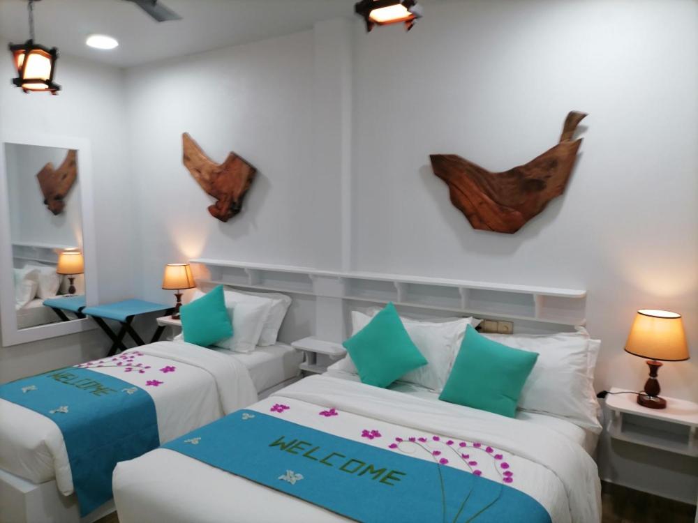 Island Luxury Dive Hotel - Fulhadhoo - Chambre Double De Luxe Avec Balcon