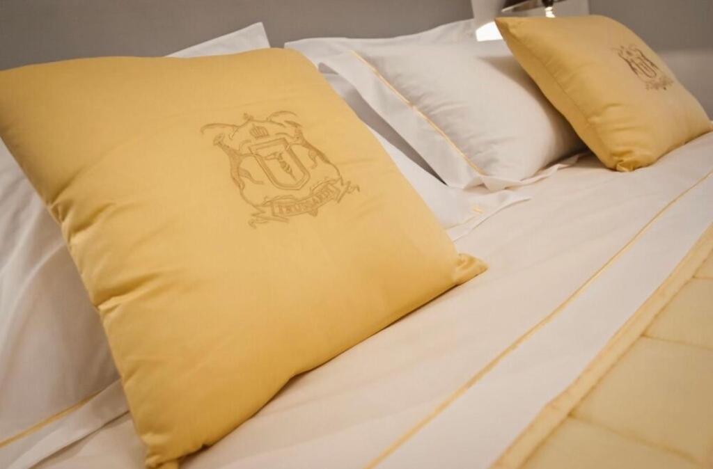 A bed or beds in a room at Luxury Acropolis View Duplex Penthouse in Thiseio 155m2