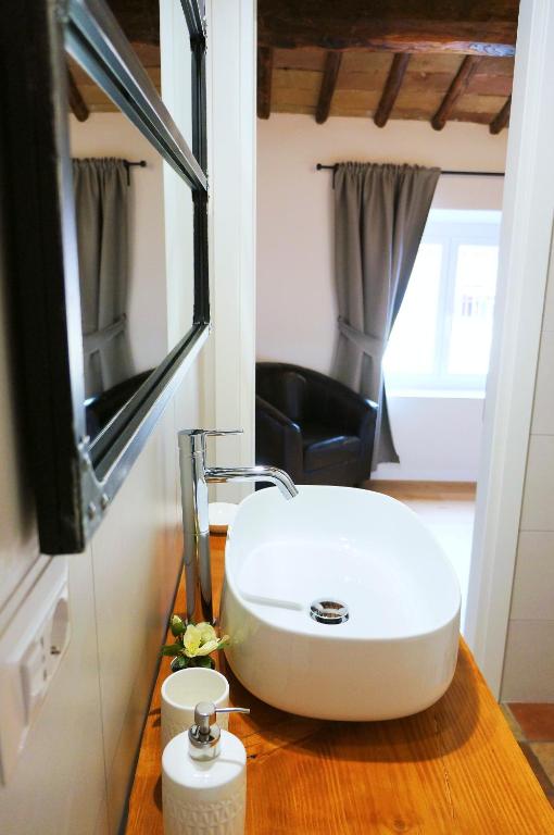 THE ROMAN WAY OPERA - 16