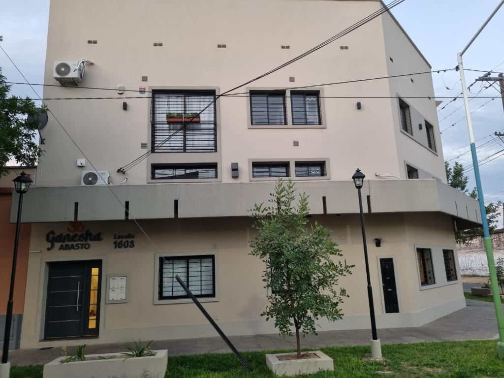 Budova, kde se apartmán nachází