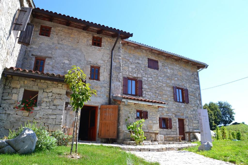 Holiday Farmhouse Skvor - Housity